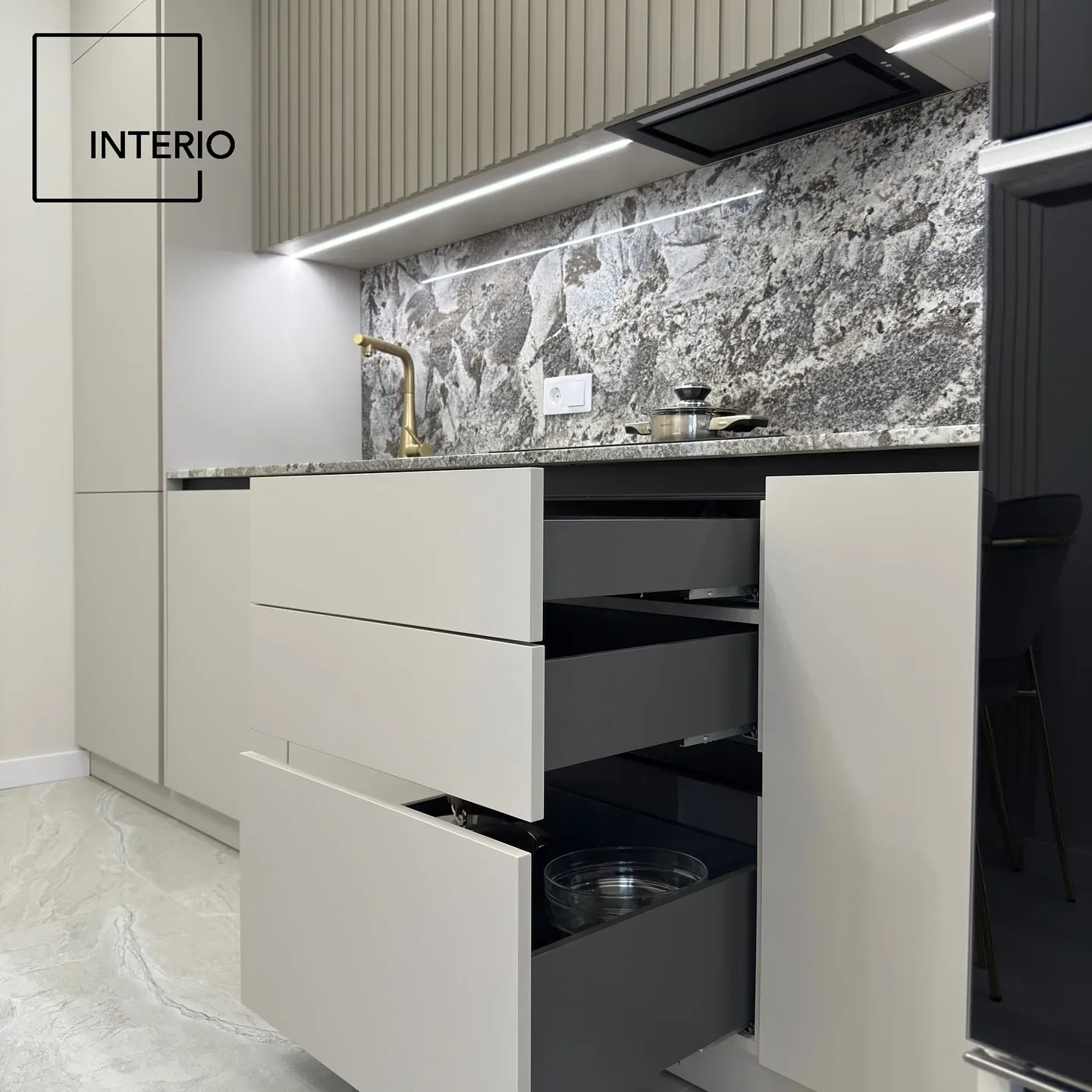 Bucătărie liniara – 4.2m.l