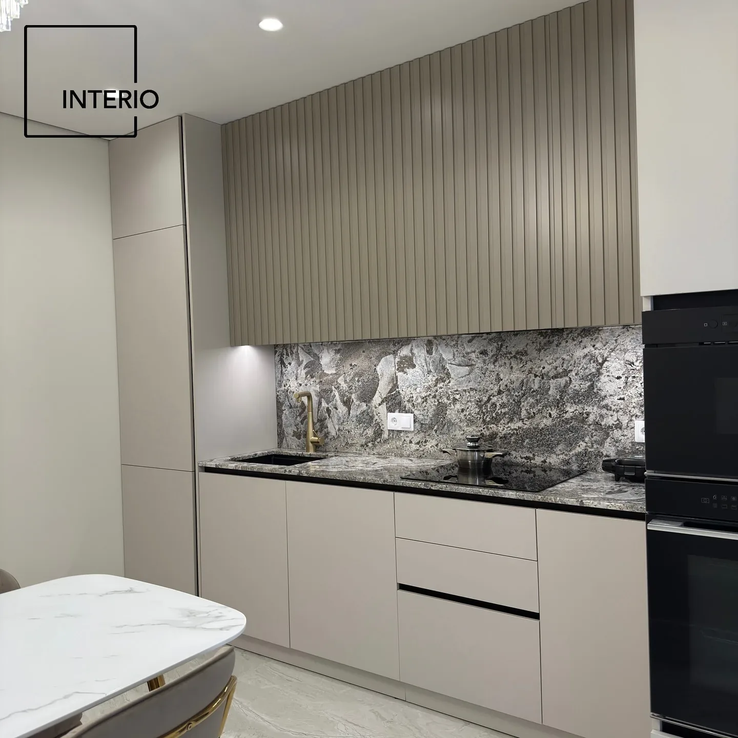 Bucătărie liniara – 4.2m.l